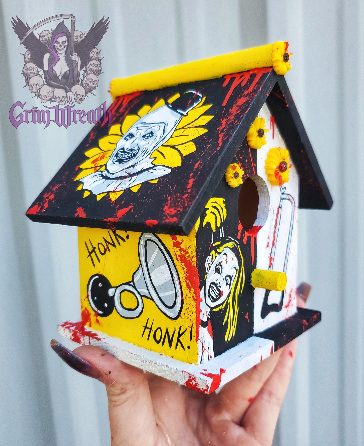 Savage Sunflower Birdhouse