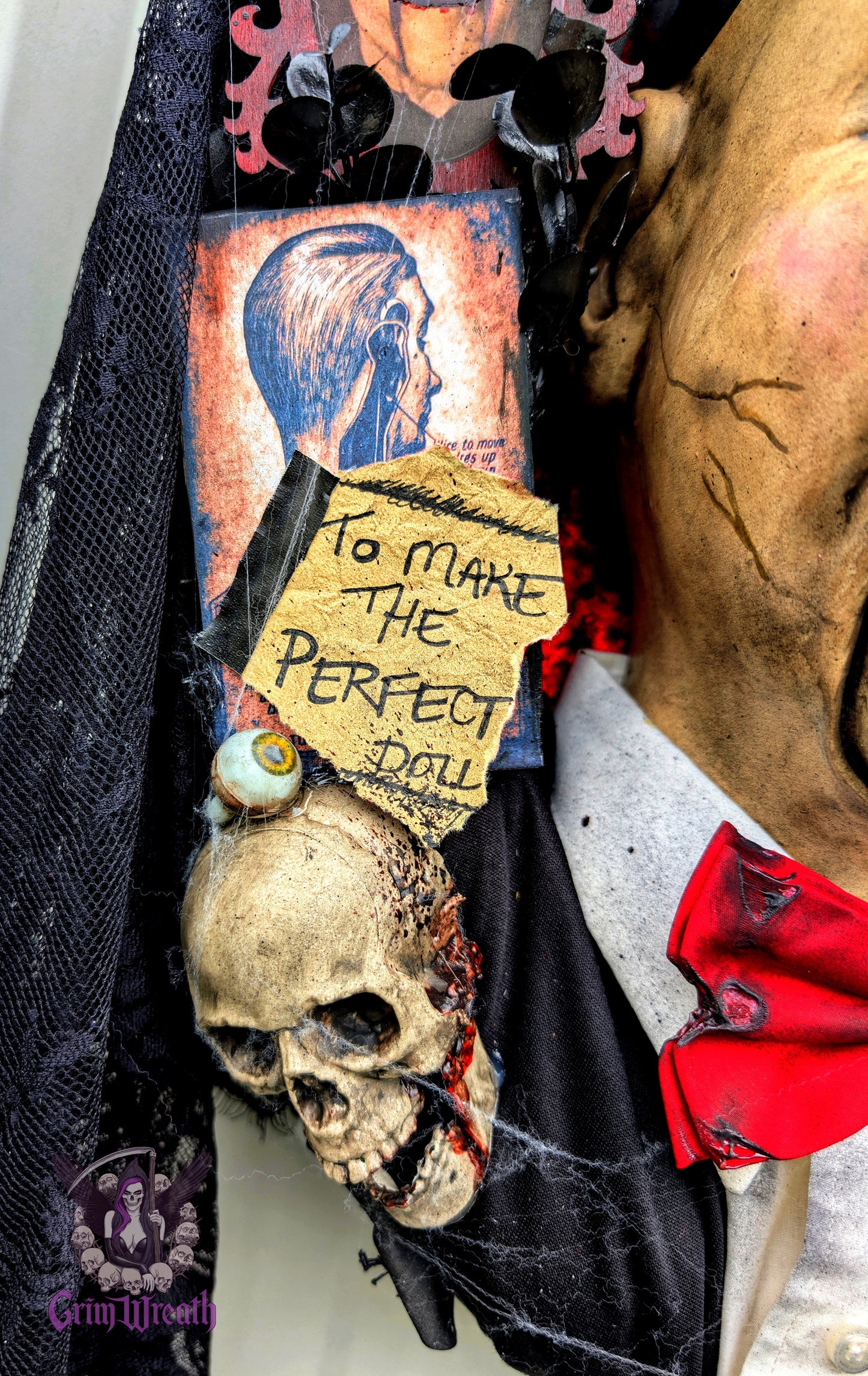 Beware the Stare Wreath