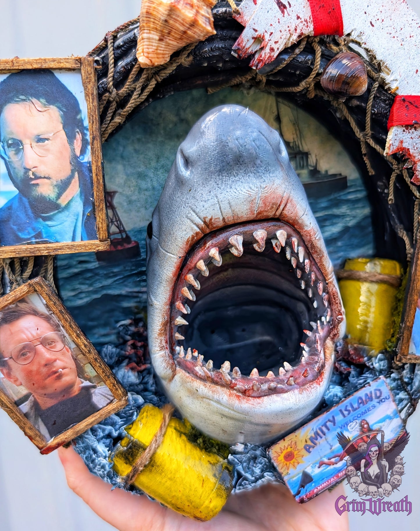 Terrifying Tides Mini Wreath