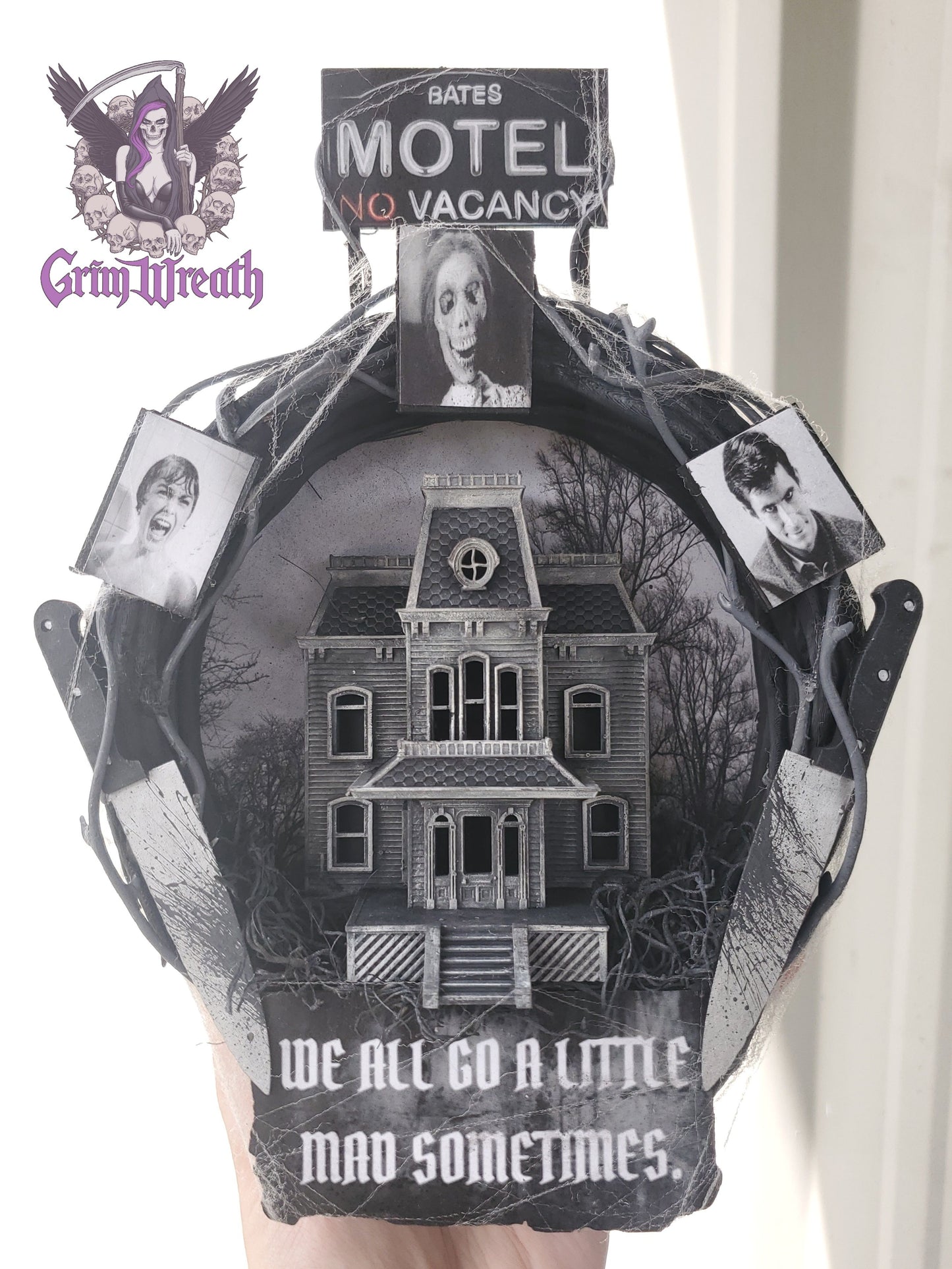 Psycho Mini Wreath