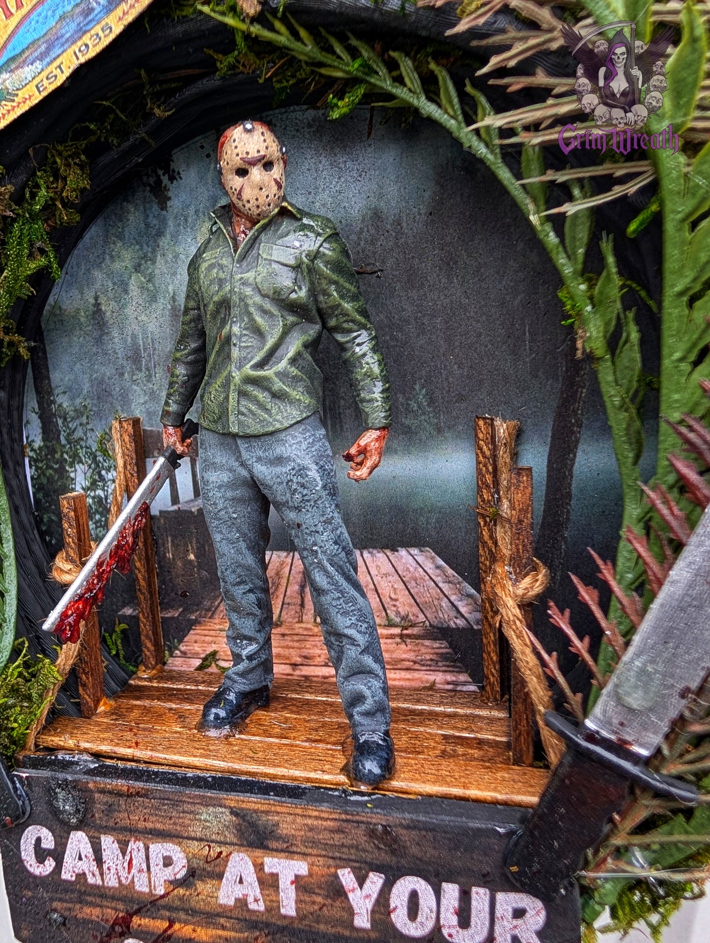 Crystal Lake Mini Wreath