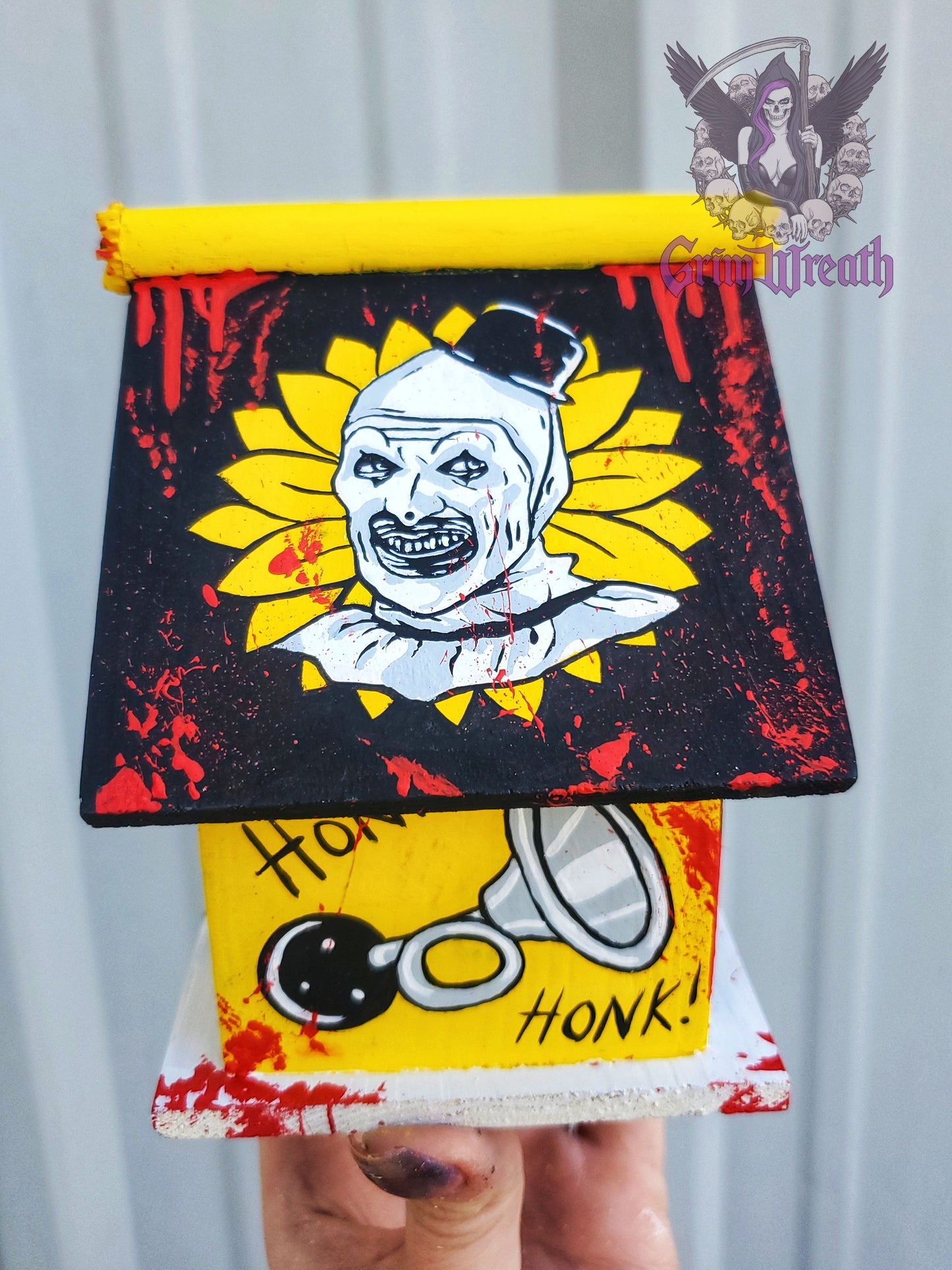 Savage Sunflower Birdhouse