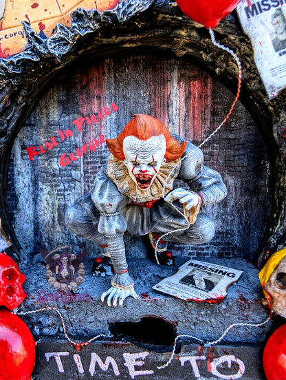 Time to Float Mini Wreath