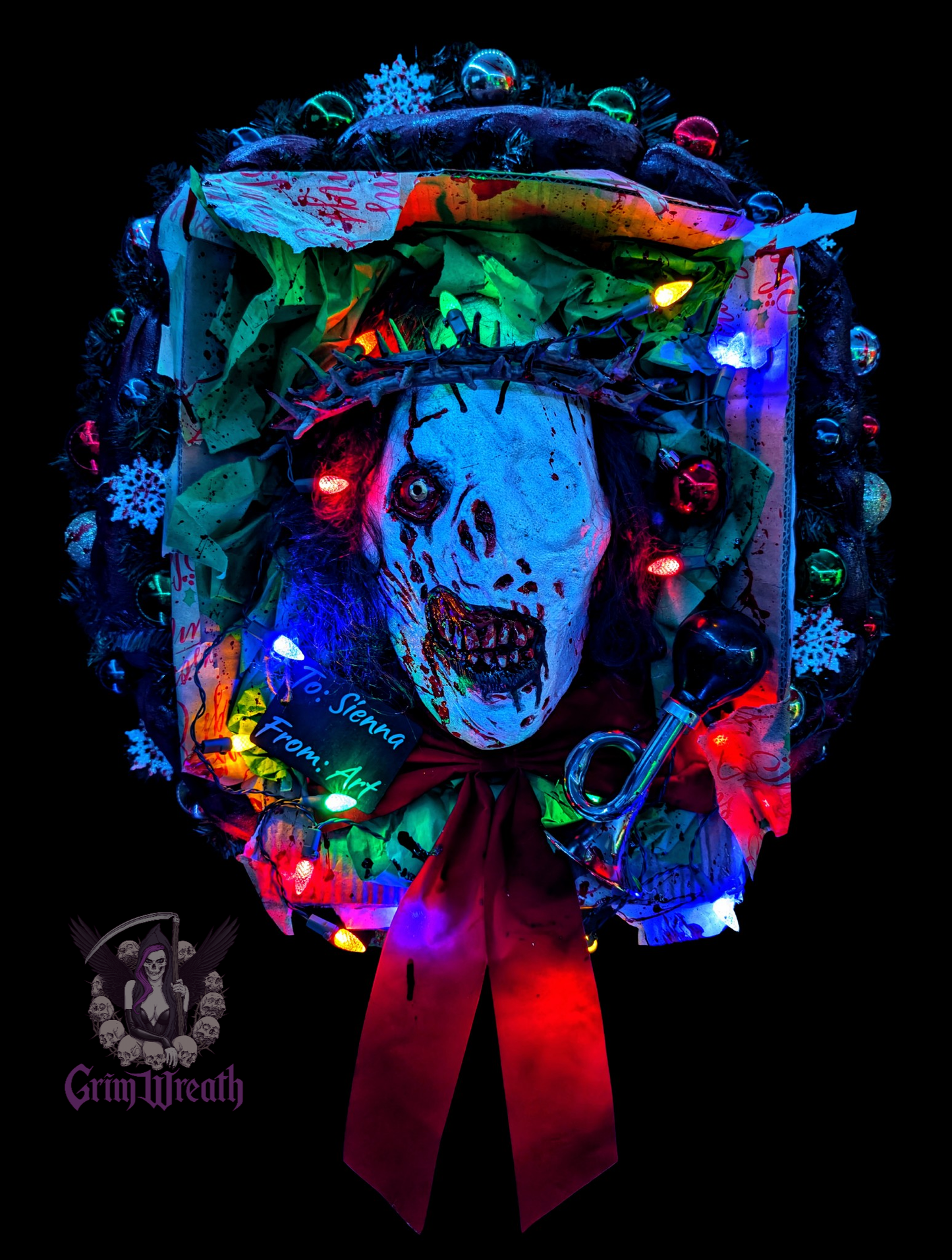 Terrifying Christmas (26x26) Wreath
