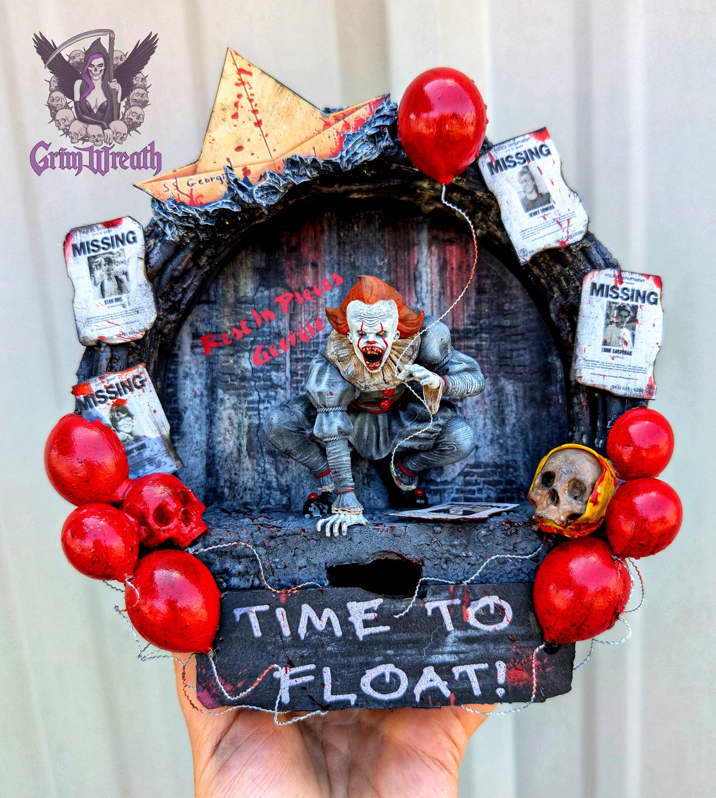 Time to Float Mini Wreath