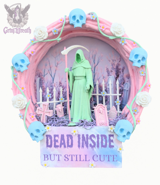 Sweet & Sinister Mini Wreath (DISCONTINUED)