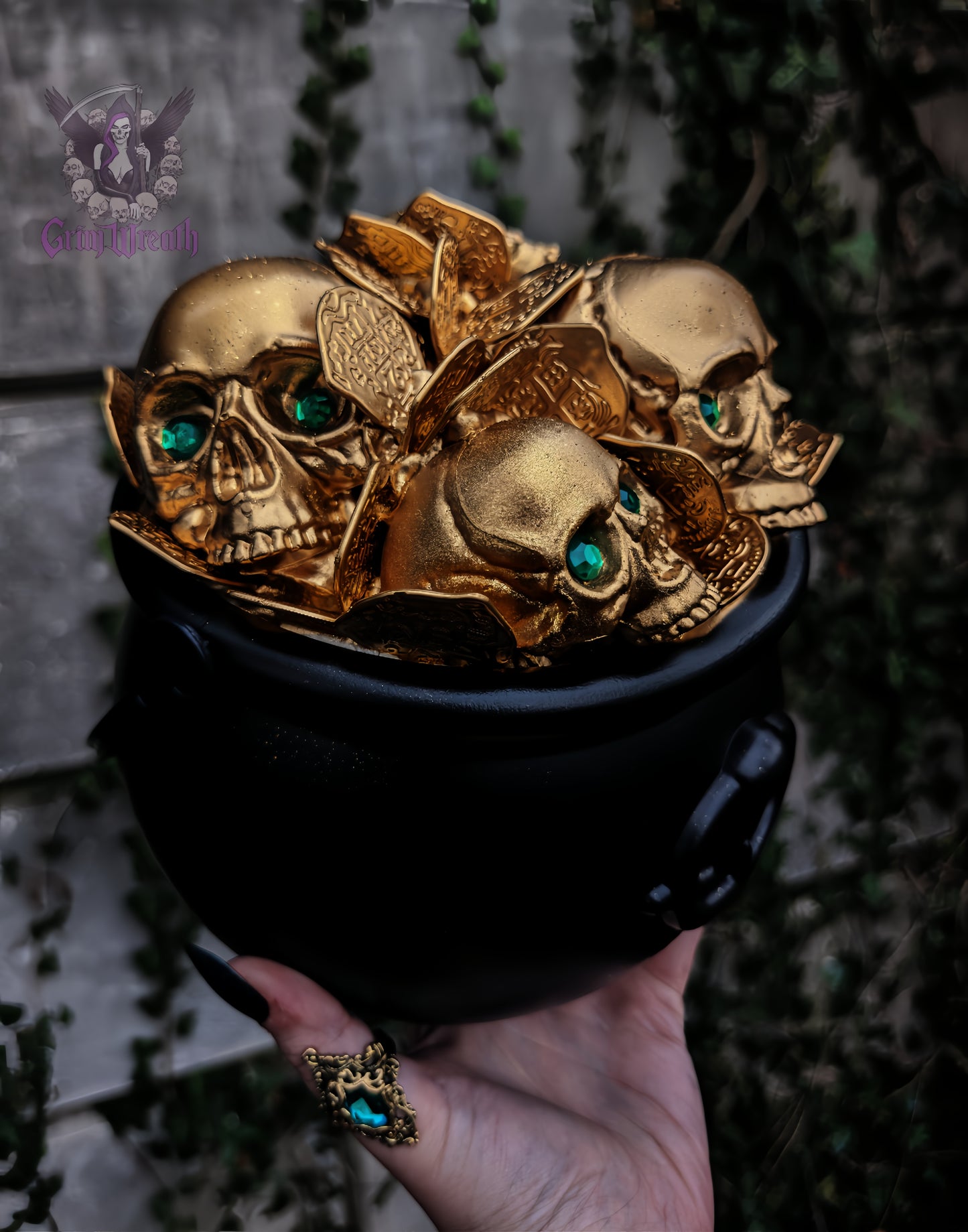 Skull Pot of Gold