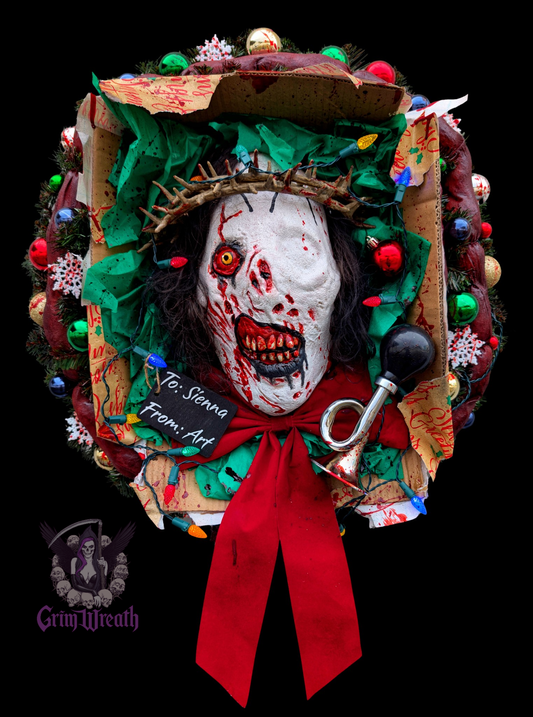 Terrifying Christmas (26x26) Wreath