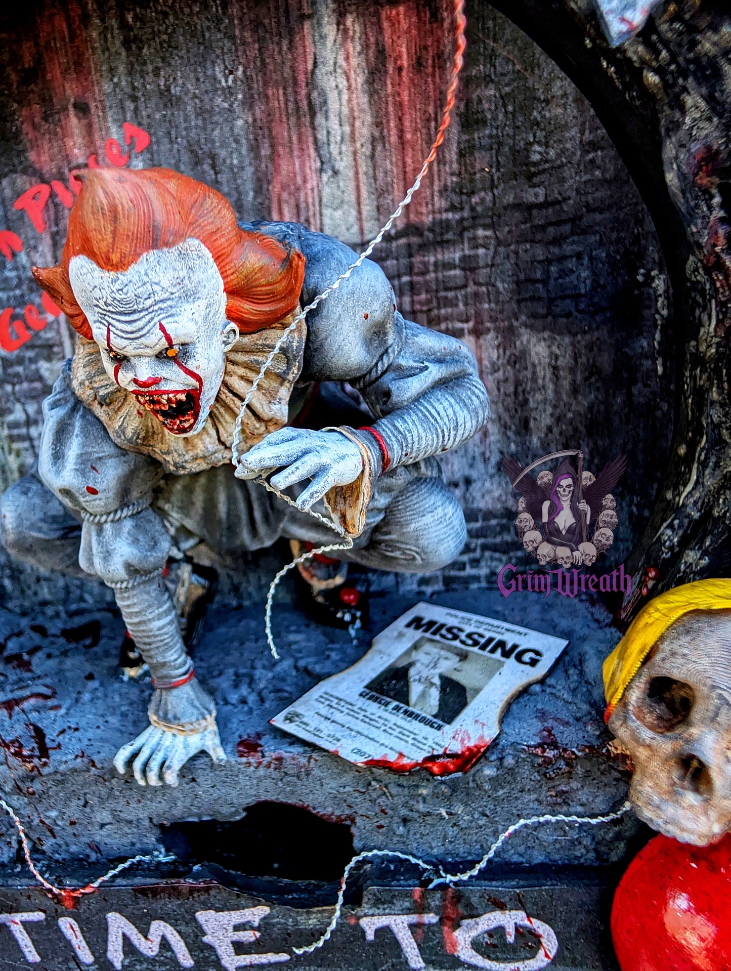 Time to Float Mini Wreath