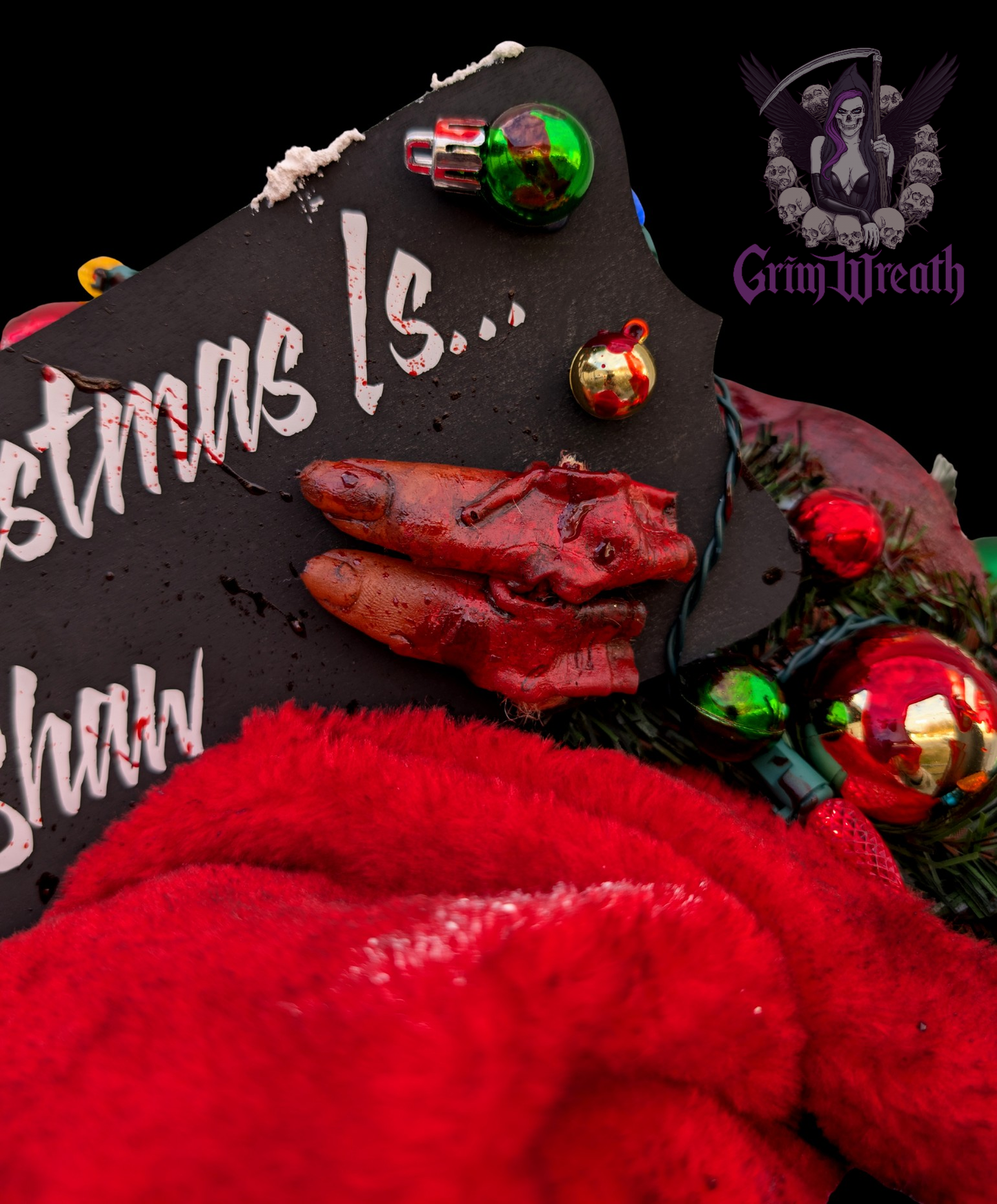 Terrifying Christmas 26x26 Wreath